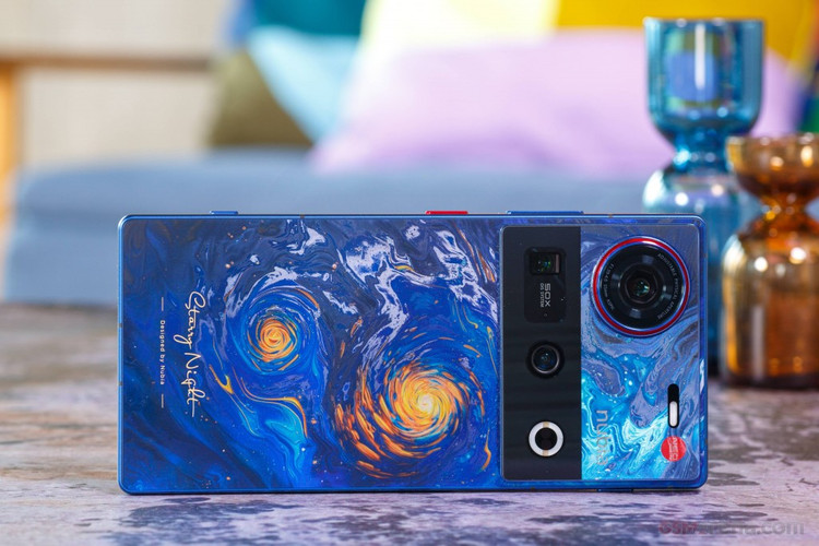گوشی موبایل زد تی ای نوبیا ZTE nubia Z70 Ultra (256+12 گیگ)